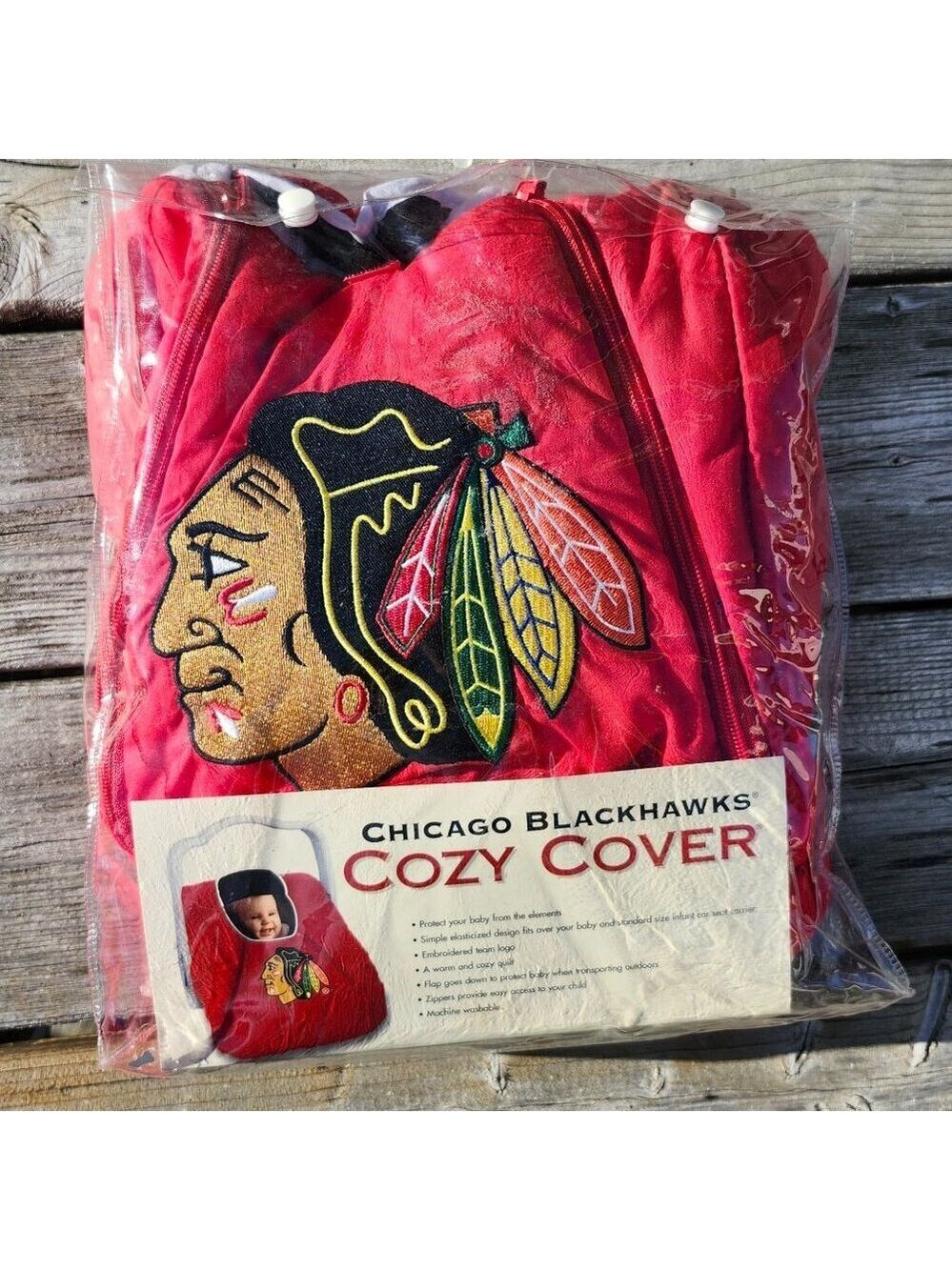 CHICAGO BLACKHAWKS Cozy Cover Baby Car Seat Cover BNIP NHL